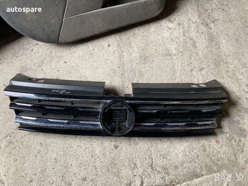 Предна оригинална решетка за Vw Tiguan 16-20 , снимка 1