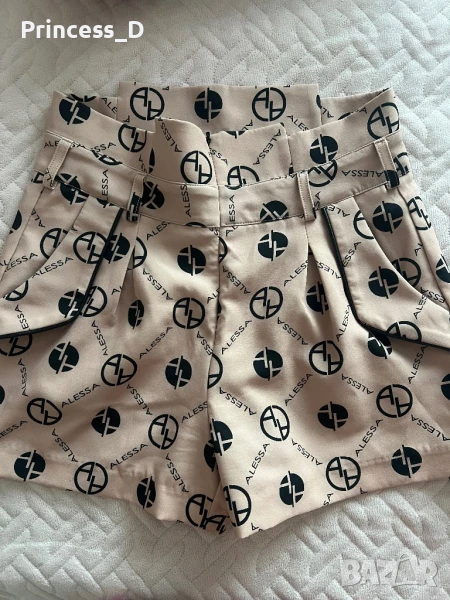 Панталонки Alessa Relligion, снимка 1