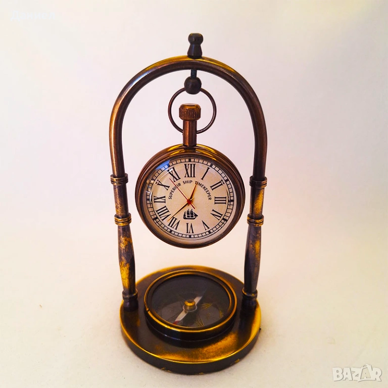 Настолен бронзов часовник с компас – ретро подарък и сувенир, снимка 1