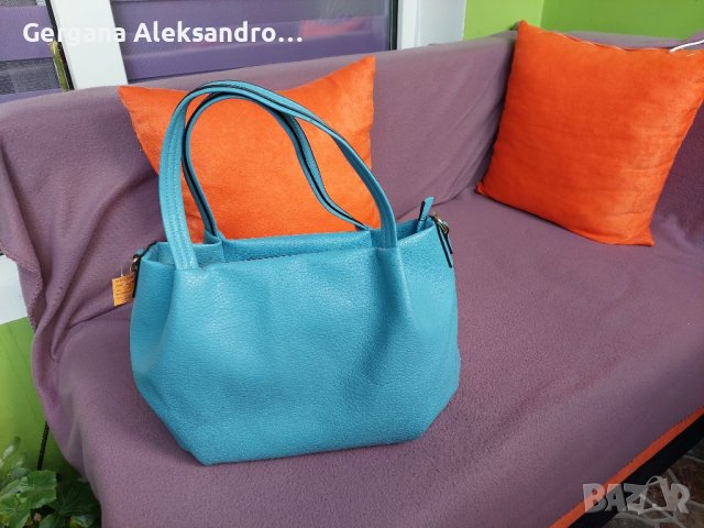 Дамски нова синя чанта с етикет , снимка 2 - Чанти - 40716692