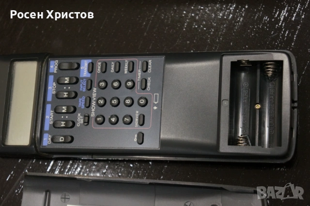 Видеорекордер Sony SLV-E1000 неработещ с оригинално работещо дистанционно., снимка 13 - Плейъри, домашно кино, прожектори - 53276515