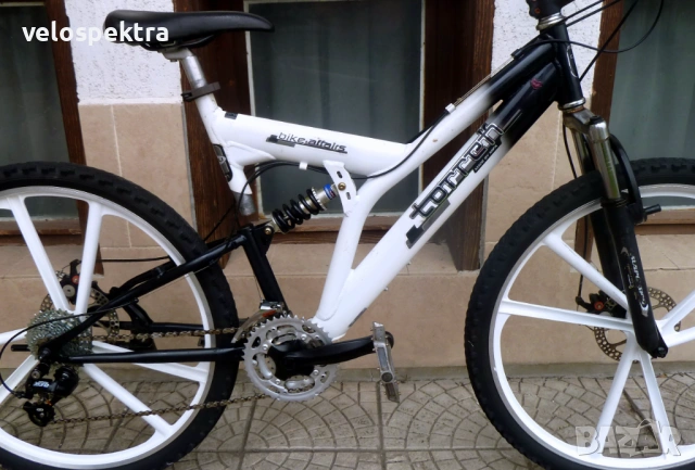 ТОРЕК ! 26 цола ! "мека" рамка ! Диск ! 27 скорости Деоре ! Германия!, снимка 13 - Велосипеди - 54205154