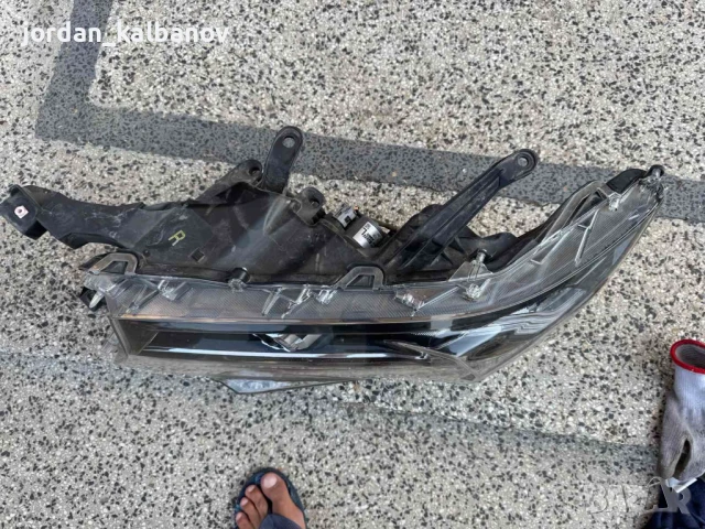 Ляв фар KOITO за Тойота Ланд Крузер Toyota Land Cruiser FJ150 Prado само за 1200лв. 81185-60N20, снимка 2 - Части - 51142690