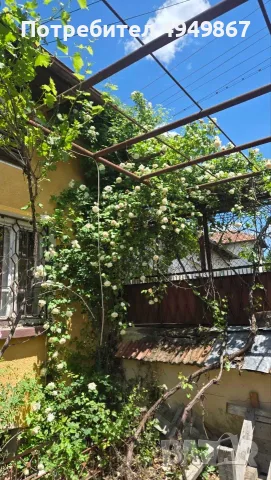 Продавам заедно къща с двор и самостоятелна градина (УПИ) в с.Катунец, снимка 7 - Къщи - 56080097