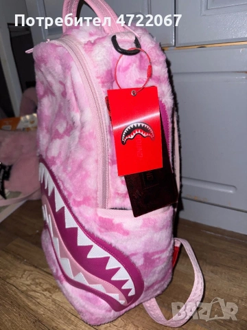 раница Sprayground pink fur, снимка 2 - Чанти - 53261464
