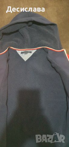 Суитшърт Tommy Hilfiger, снимка 3 - Детски анцузи и суичери - 37625212
