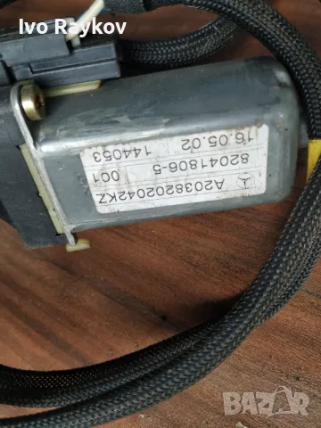 Електромотор за стъклоподемник за Mercedes-Benz C W203 , A20382042, снимка 6 - Части - 49215480