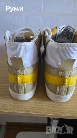 Nike- Кожени спортни обувки Blazer Mid'77 Jumbo, Бял, Жълт, Каки, 8.5, 42н., снимка 5 - Спортни обувки - 55889820
