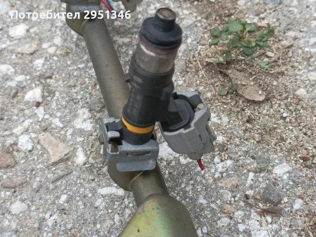 дюза дюзи инжектор инжектори Нисан Мурано Nissan Murano Z50 0280158042, снимка 3 - Части - 53189047