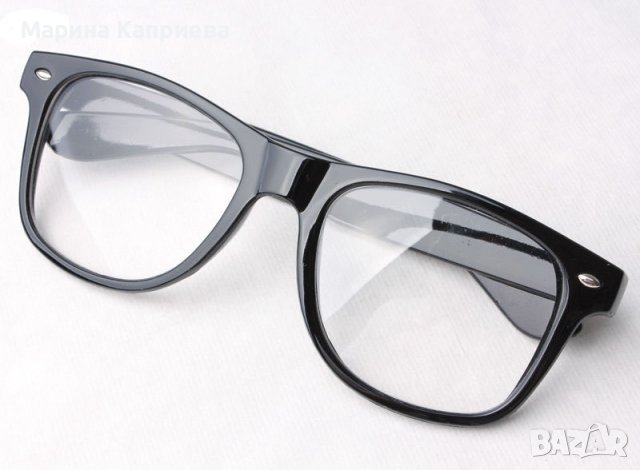 Очила без диоптър. Налични черни, прозрачни и сини рамки