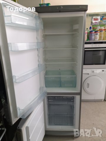 Хладилник с фризер Privileg, 222 литра , снимка 2 - Хладилници - 39900218