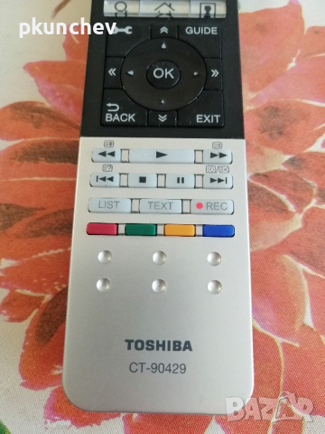Оригинално дистанционно управление TOSHIBA CT-90429 , снимка 2 - Дистанционни - 44706803