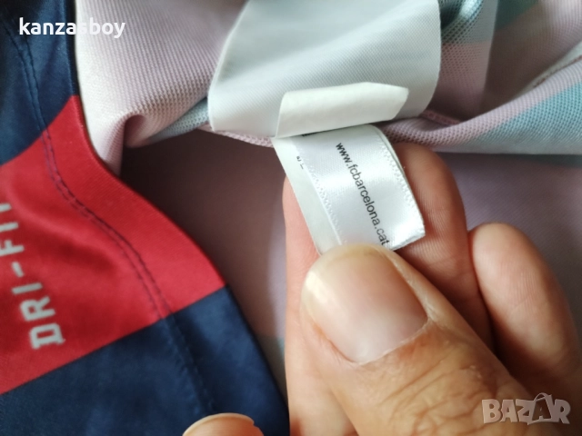 Nike Barcelona Mens SS Home Shirt - страхотна футболна тениска КАТО НОВА, снимка 6 - Тениски - 51683263