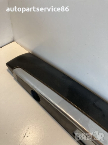 Лайсна за регистрационен номер на задния капак черна за KIA Carnival 2.9 CRDi (2006–2012), снимка 3 - Части - 53218730