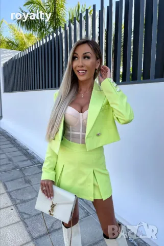 Неонов дамски комплект , снимка 3 - Спортни екипи - 50005076
