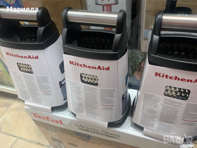 KitchenAid Ренде с контейнер , 4-странно, снимка 3 - Аксесоари за кухня - 52748736