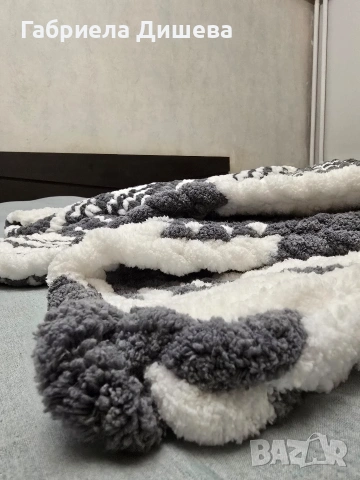 Луксозно ръчно плетено одеало. , снимка 5 - Олекотени завивки и одеяла - 53057721