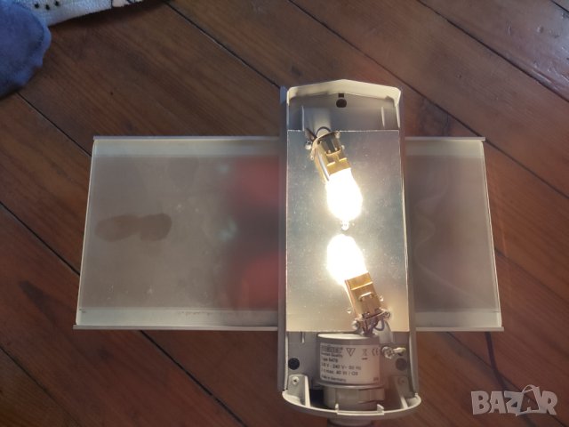 Вносна външна немска лампа steinel със сенсор, снимка 3 - Соларни лампи - 42903848