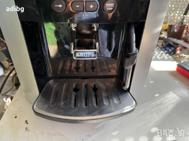 Евтини Части - Krups EA8178 с дисплей, снимка 4 - Кафемашини - 51740556