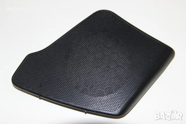 Лява розетка говорител арматурно табло Renault 19 (1992-1995г.) 7700820443E / 7700 820 443 E решетка