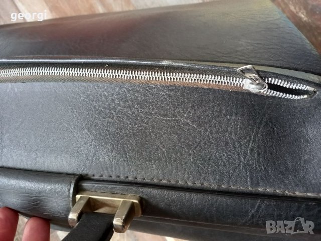 Ретро немска кожена чанта , снимка 4 - Чанти - 39415321