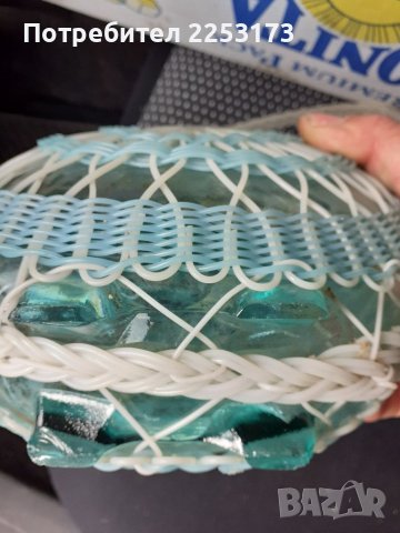 Стъклена бъклица соц.време, снимка 4 - Декорация за дома - 40672004