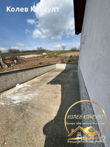 Къща село Въгларово, снимка 11 - Къщи - 53875442