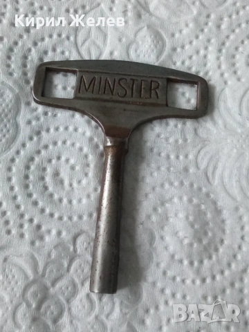 Ключ за стенен часовник 53446, снимка 2 - Антикварни и старинни предмети - 53137618