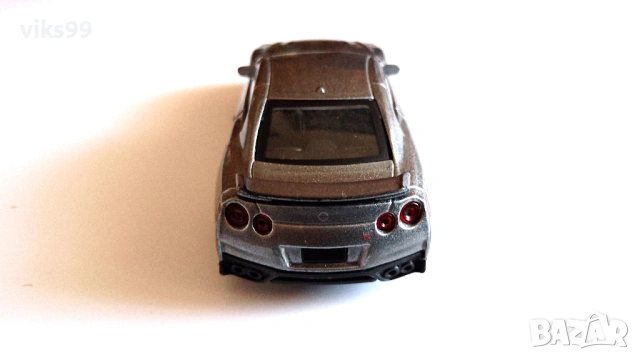 Nissan GT-R Bburago - Мащаб 1:43, снимка 3 - Колекции - 54266106