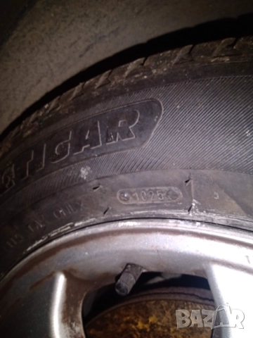 Гуми с лети джанти 195/65 R15, снимка 4 - Гуми и джанти - 52447020