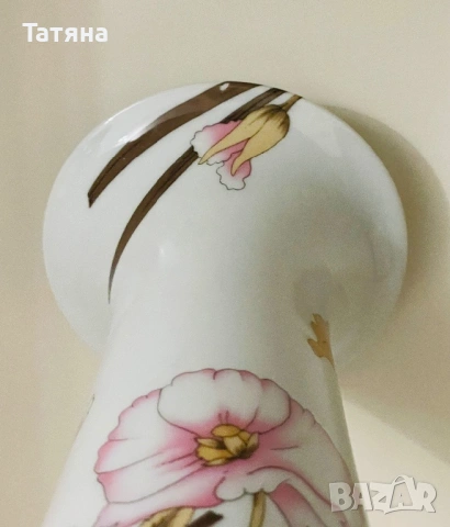 Немска порцеланова ваза от HUTSCHENREUTHER AND LEONARD, 28 см, снимка 12 - Вази - 53145458