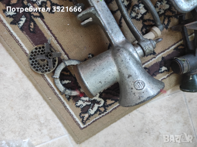 Машинка за мелене на месо, ретро, снимка 2 - Аксесоари за кухня - 44641738