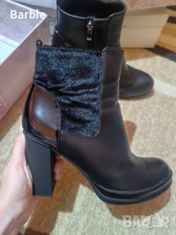 Дамски боти на ток