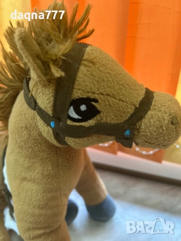 Bibi & Tina Плюшен стоящ кон Амадеус, 34 см, снимка 15 - Плюшени играчки - 52166551