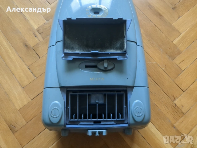 Прахосмукачка Panasonic MC-E775, снимка 4 - Прахосмукачки - 53042399