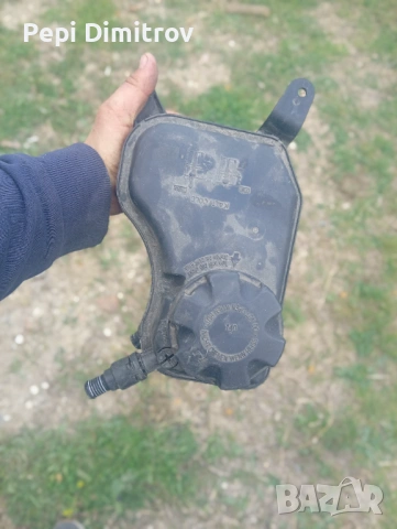 Казанче антифриз BMW 1 Series E87 (11.2003 - 01.2013), снимка 4 - Части - 54232559