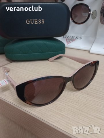 Дамски слънчеви очила Guess с розово, снимка 2 - Слънчеви и диоптрични очила - 44201733