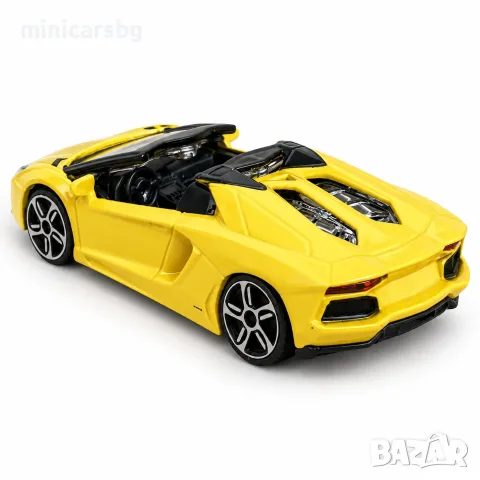 Метална количка Lamborghini Aventador Roadster , снимка 2 - Колекции - 56165611