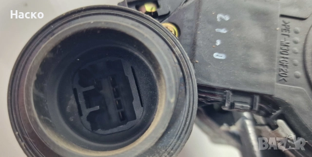  Преден Десен Стъклоповдигач Стъклоподемник Машинка Toyota Corolla Verso Тойота Корола Версо 00г-04г, снимка 3 - Части - 53917069