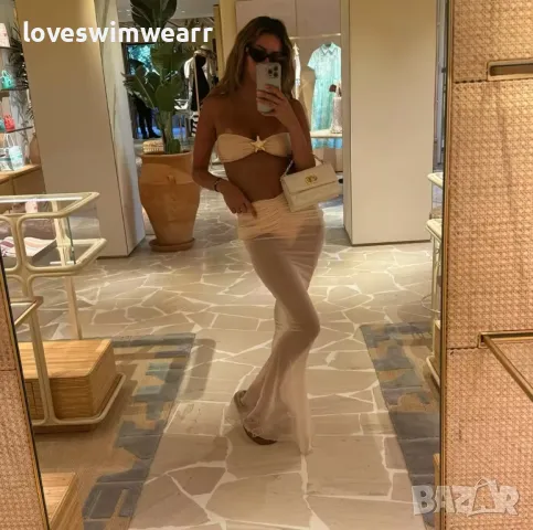 Бански с пола