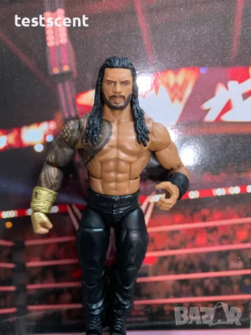 Екшън фигура WWE Roman Reigns Роман Рейнс ELITE SERIES Bloodline mattel figure елит, снимка 7 - Колекции - 48829963
