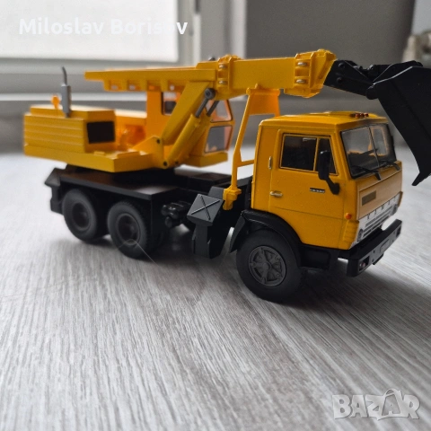Камаз 5511 багер 1/43, снимка 3 - Колекции - 54034121
