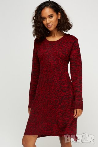 Червена мекичка рокля зима- пролет-есен, снимка 1 - Рокли - 31091302