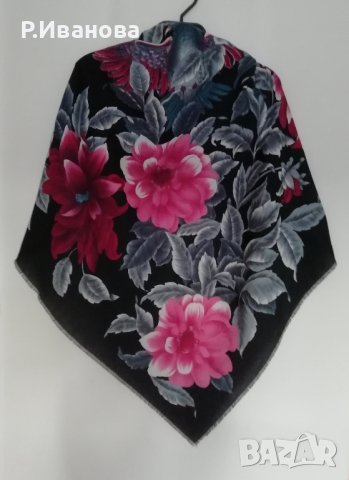 Красив дамски цветен шал, снимка 2 - Шалове - 39080935