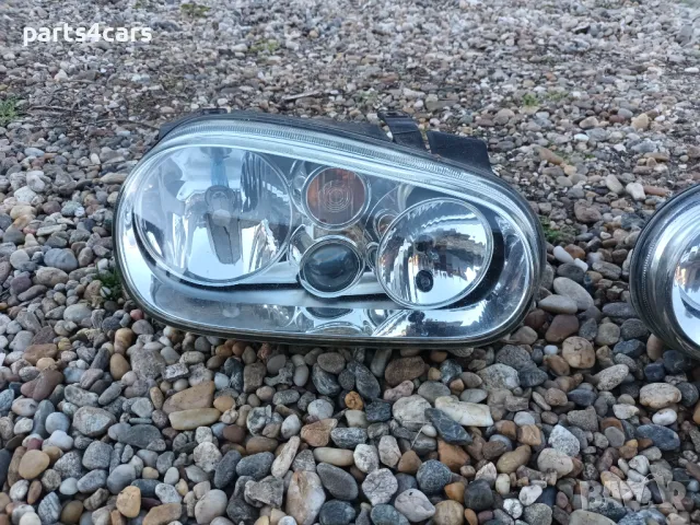 ляв и десен фар с халоген за фолксваген голф 4 VOLKSWAGEN GOLF 4, снимка 2 - Части - 48421517