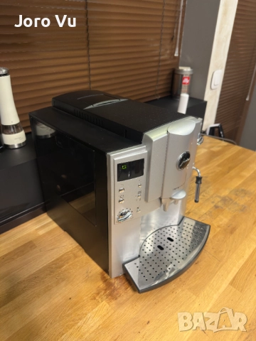 Jura Impressa E65 , снимка 9 - Кафемашини - 52843795