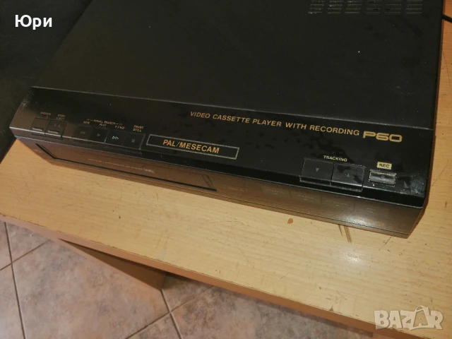 Видеокасетофон Hitachi VT-P60, снимка 3 - Плейъри, домашно кино, прожектори - 51338779