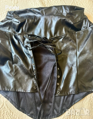 Чисто нов кожен корсет, снимка 5 - Корсети, бюстиета, топове - 54142952