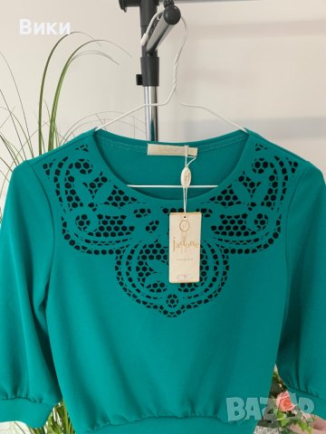 Дамска блуза в размер М, снимка 9 - Блузи с дълъг ръкав и пуловери - 44407164