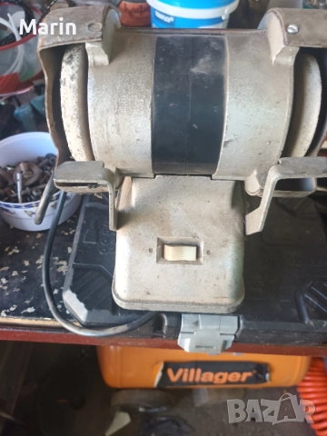 малък часовникарски шмиргел  в перфектно състояние